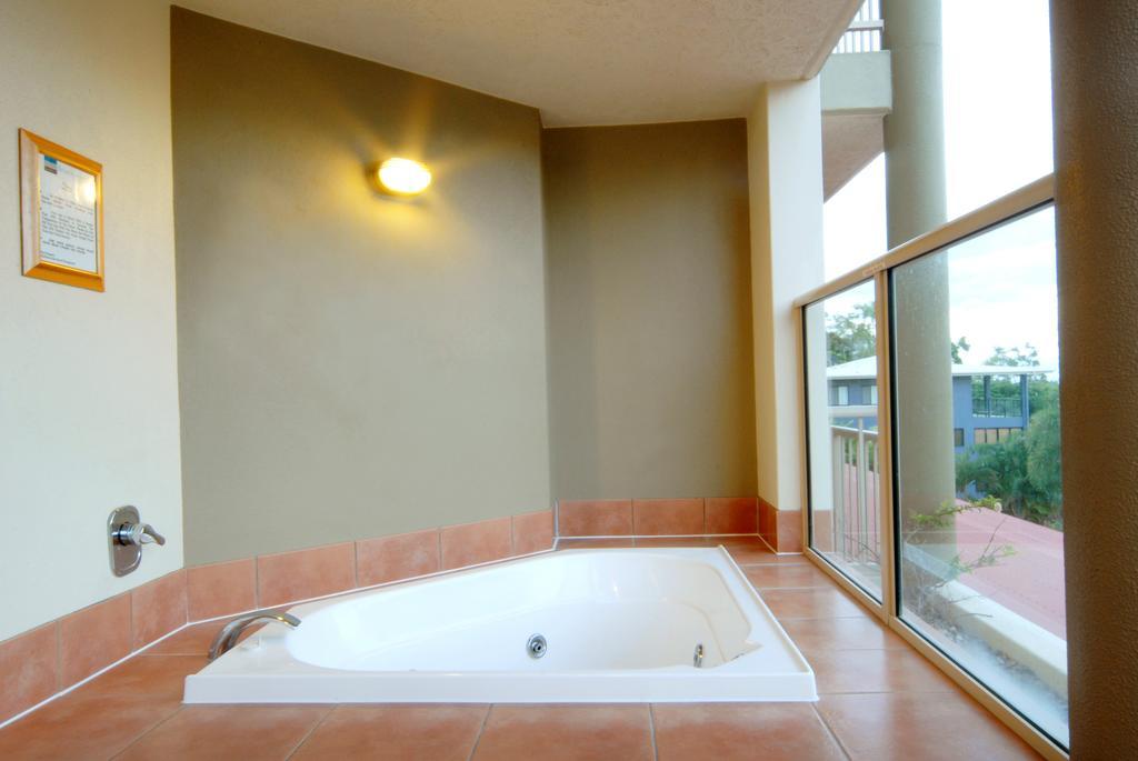 At Boathaven Bay Holiday Apartments Airlie Beach Εξωτερικό φωτογραφία